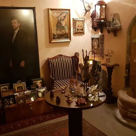 36B Calle General Fco. Molinos Del Campo