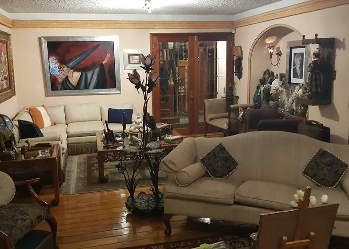Guest house 36b Calle General Fco. Molinos Del Campo *